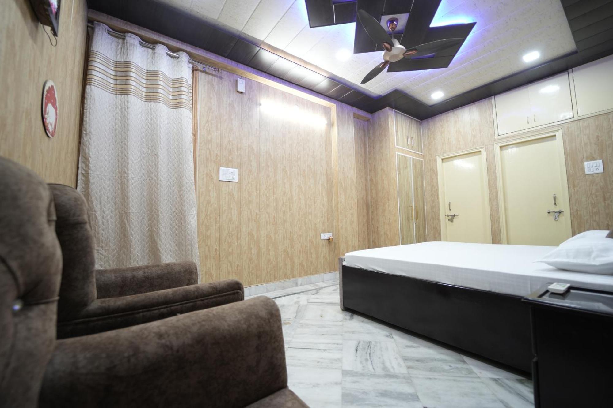 Prabhupad Apartment
