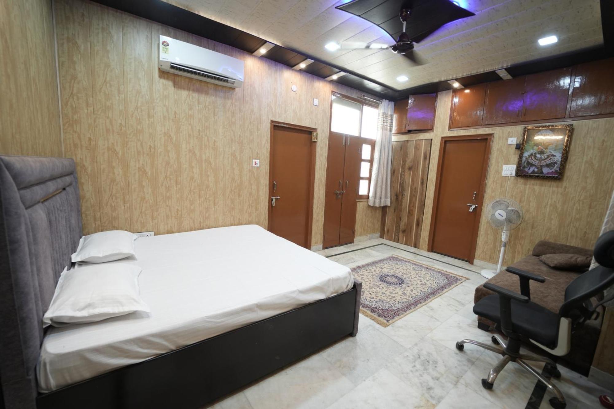 Prabhupad Apartment